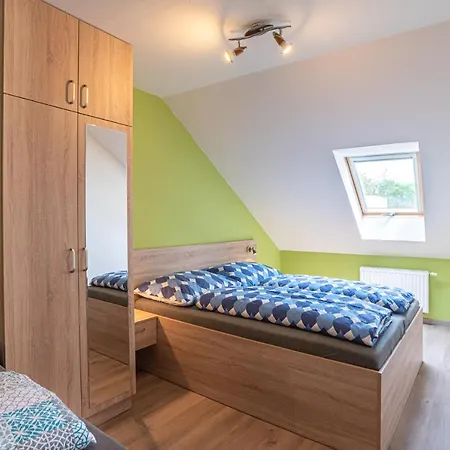 Saeli Apartment
