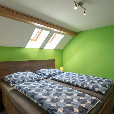 Saeli Apartment
